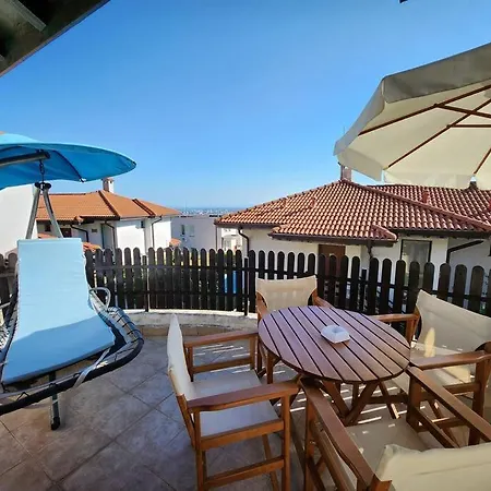 Bay View Sunny Entire *